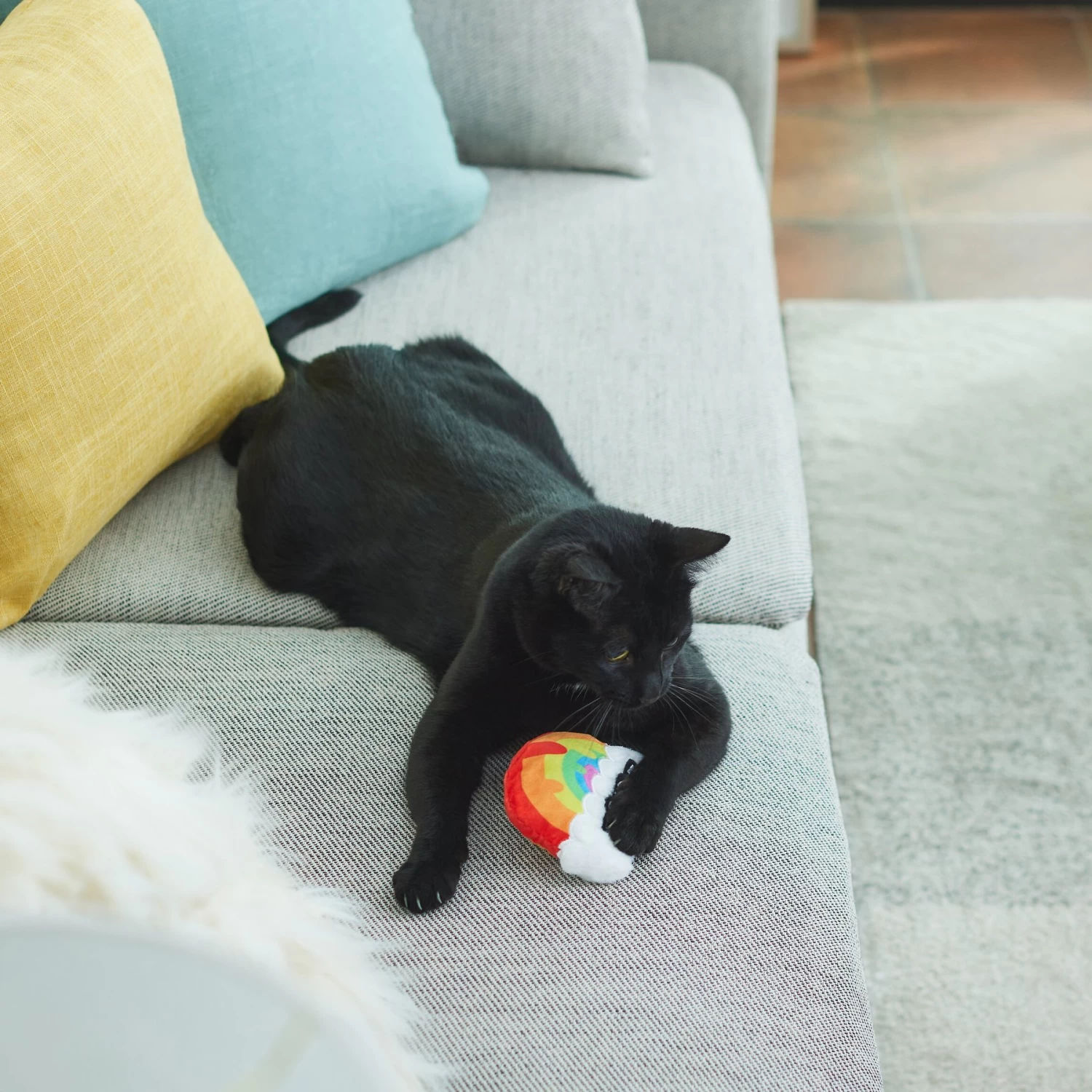 Frisco Pride Rainbow Plush Cat Toy With Silvervine 5 Frisco Pride Rainbow Plush Cat Toy With Silvervine - Image 3